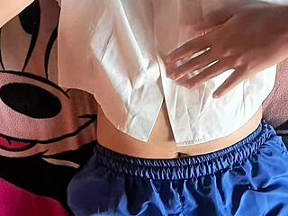 chica tímida latina seducida y follada duro 😈