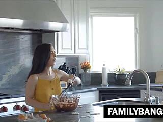 FamilyBangs: Spit Cream In Leda Lotharia's Mouth, Serena Blair?
