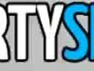 PropertySex Landlord Catches Hot Shaved Chick for Doggystyle Rent