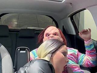 hey chucky you safado pounding tiffanny's pussy on halloween!