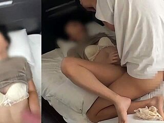 【処女で生意気な女友達にお願いして、童貞卒業した】「お前まじキモい」気の強い女友達が挿入したら喘ぎまくって可愛すぎる