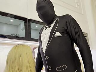 god, my cute blonde gf's shaved pussy makes me cum so hard