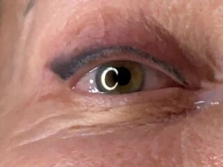 Mature Lady Takes Huge Facial Cumshot On Eyes