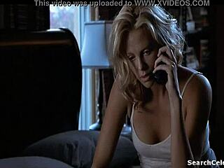 i couldn't resist charlize theron's milf tits in the italian job 2003