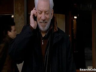 i couldn't resist charlize theron's milf tits in the italian job 2003