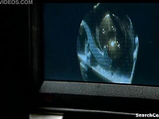 i couldn't resist charlize theron's milf tits in the italian job 2003