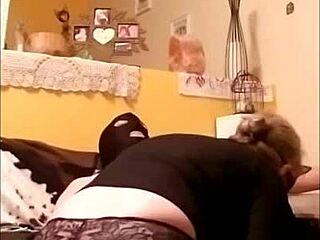 halloween night with bound slave slut in bondage