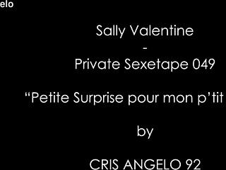 Two French girls devour one cock in teasing anal threesome series!