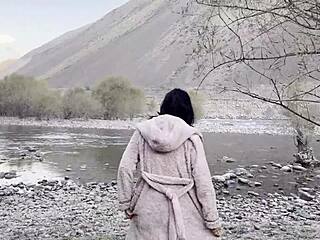 wanna see cute teens flash hairy beavers and piss publicly in nature pov with juicy pads?