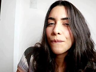 joi instructions stroke to my huge ass in leggings spanish english