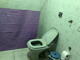 madrasta spies on stepson bathing then milks his monster cock
