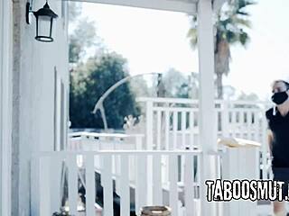 Cheating Ebony Milf Fucks Delivery Guy Bent Over Doggystyle Cowgirl Deepthroat