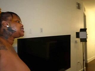 whoa neighbor bride's huge ass gets plumber fucked hard after wedding call 😈🍑💦