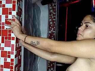 Horny hotwife begs for rough creampie breeding deep in jacuzzi pussy!