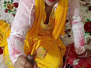 Desi Indian Maid Wife Gives Dirty Talk Blowjob And First Time Bedroom Fuck!