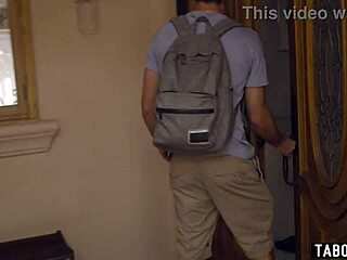 Milf queenie sateen and teen vanessa sky surprise with 3some blowjobs