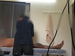 finally thailand spa lady jerked my dick 😍