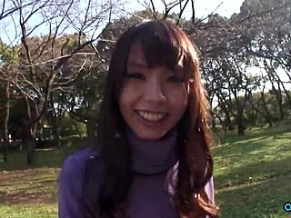 backseat babe deepthroats fat cock in heels?