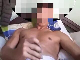 mi pene quiere que lo montes ya??