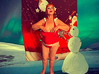 Granny Carmen Claus Cheats as Christmas Elf in Interrupted POV Fuck