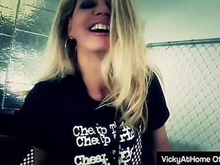 vicky vette tittyfucks bfs monster cock deepthroat until face cum explosion 💦🍆