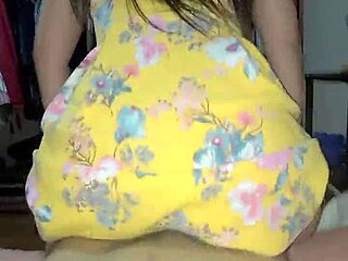 i pay rent by spreading my latina pussy wide open 😈🍑💦🔥 who's next??