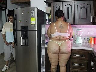 hijastro spies busty madrastra kitchen fuck goes rough daddy style