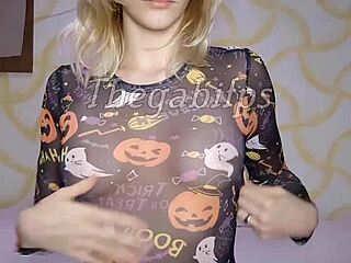 blonde 18yo thegabifps halloween costume tease pena que passou