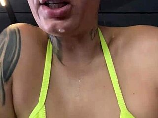 trained in tiny thong bikini at copacabana gym beach got so wet pussy dripping 😩🏖️💦