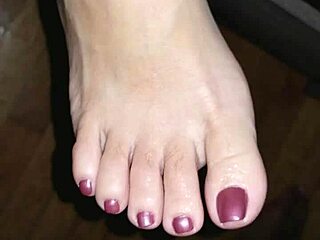 her creamy toes blast thick cum in footjob fetish