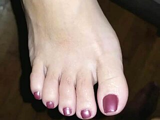 her creamy toes blast thick cum in footjob fetish