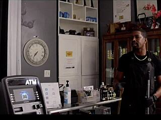 i snag bbc isiah maxwell to pound my pussy at barbershop