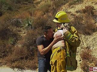 trans firewoman aspen brooks barebacks ass licking shemale handjob