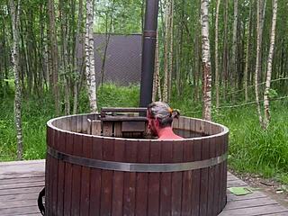 😍 cute blonde sucks big cock in outdoor hot bath! 💦