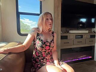 Stepmom Jane Cane shields me from bully with her shiny cock ride feels so good