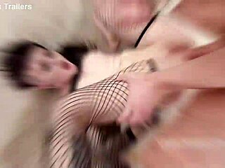 Alternative slut mallory maneater takes double anal gaping
