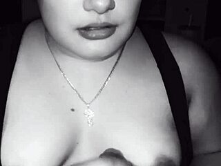 bbw dominicana adora chupar pau e cavalgar gostoso no doggystyle