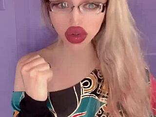 hey goddess why not make me your wallet slave today