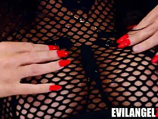oil slick ivy ireland gapes anal a2m zac wild's cock in hardcore pov