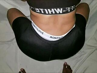 couch del gym me entrena y luego me folla con fuerza