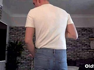 chantelleblue tempts tv repairman 😏