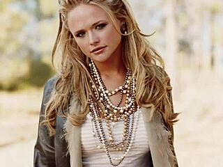 Miranda lambert jerk-off video