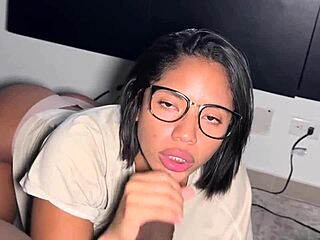 Cute secretary sucks her bosss bbc -amateur couple- nysdel