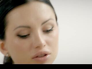 crystal greenvelle and sasha rose finally fulfill their threesome fantasy