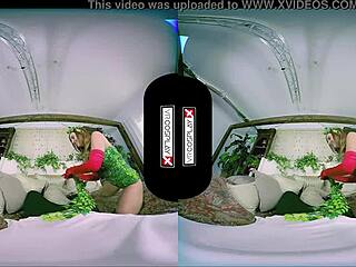 Poison Ivy Xxx Cosplay Vr - Stunning Evil Redhead Gets Her Pussy Smashed