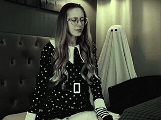 halloween wednesday riding and her sounds are amazing