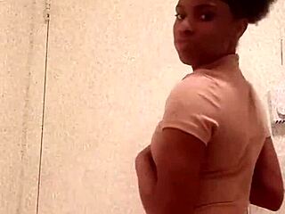 black girl shows chocolate ass in da bathroom
