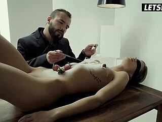 Sarah kay gets passionate fuck with hot food fetish