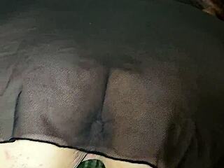 that big cucumber in my tigh wet pussy lips